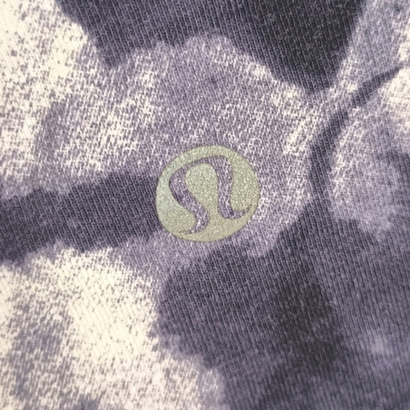 Lululemon Every Yogi TankInk Blot White Deep Indigo Combo Size 10 - Picture 6 of 6